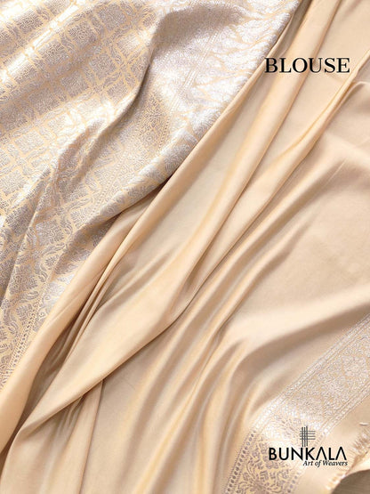 Off White Brocade Silver Zari Weaved Banarasi Mashru Silk Saree