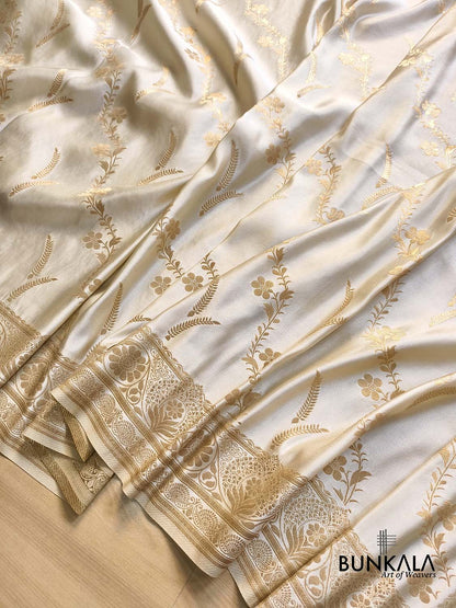 Ivory & Gold Intricate Floral Jaal Weaved Banarasi Mashru Silk Saree