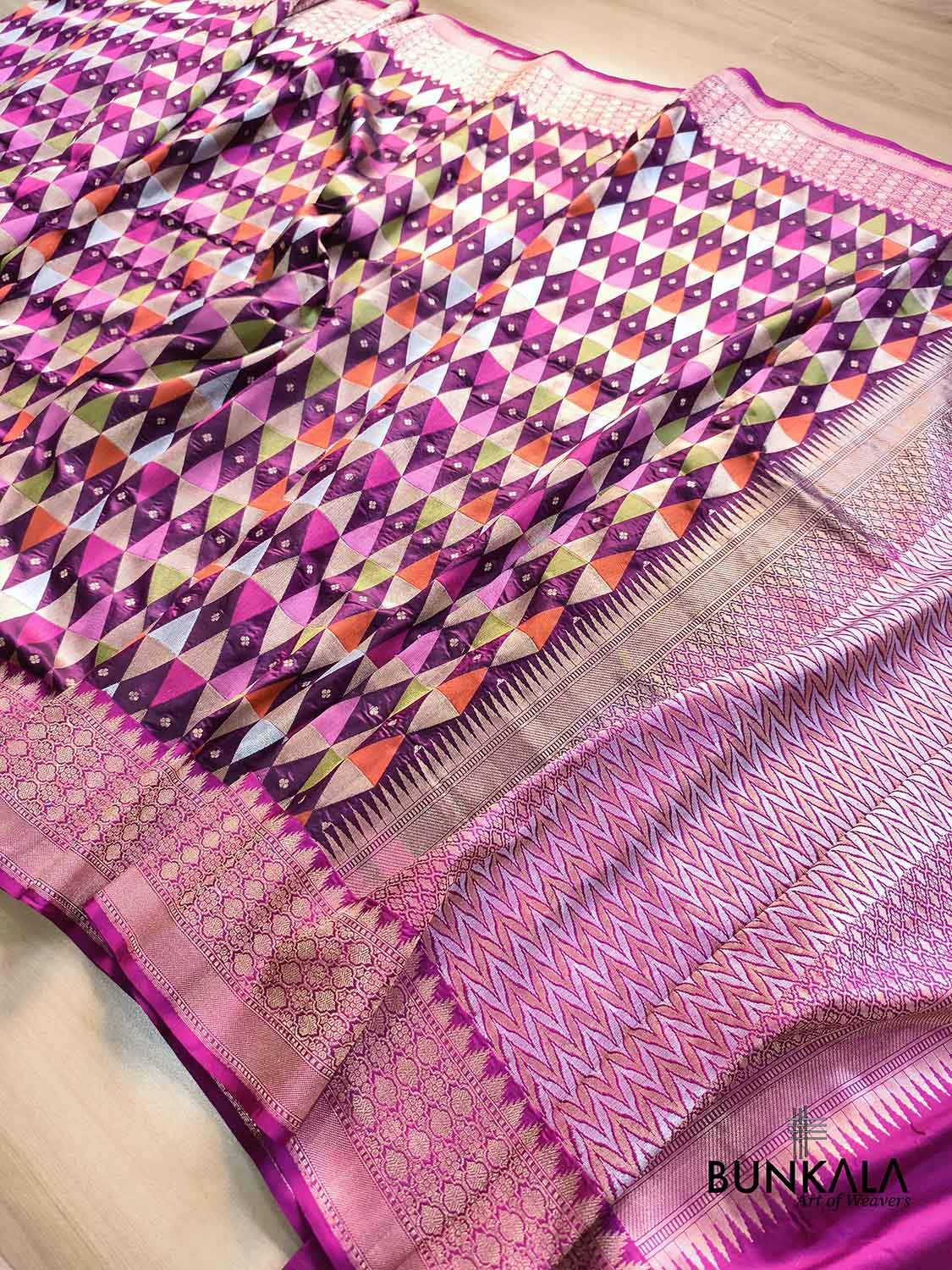 Contemporary Rangkat - Purple Geometric triangle Temple Border Handloom Banarasi Pure Katan Silk Saree