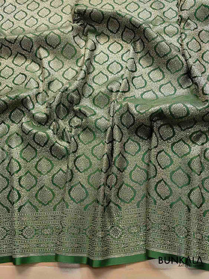 Nature's Grace Green Mashru Silk Banarasi Saree