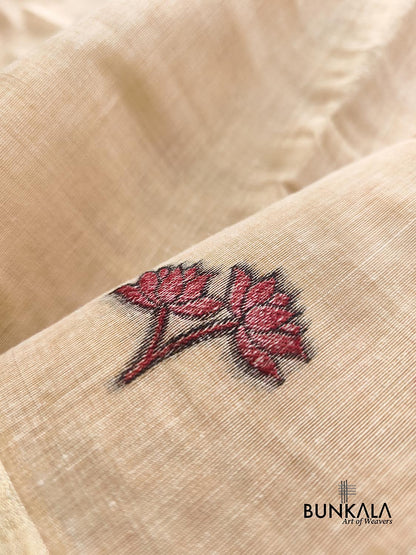 Beige Pichwai Pallu Weaved Banarasi Cotton Saree
