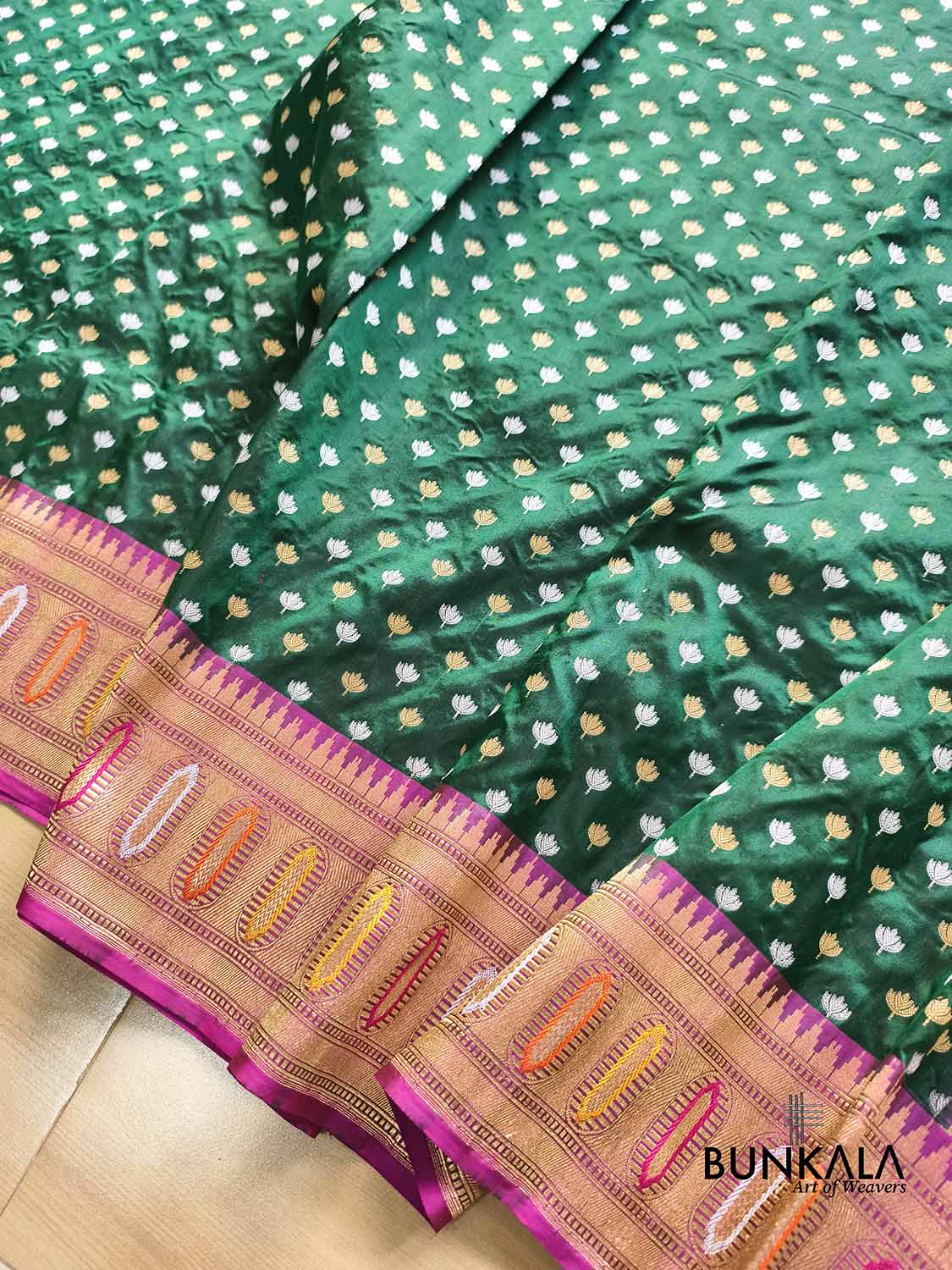 Bottle Green Sona Rupa Handloom Banarasi Pure Katan Silk Saree