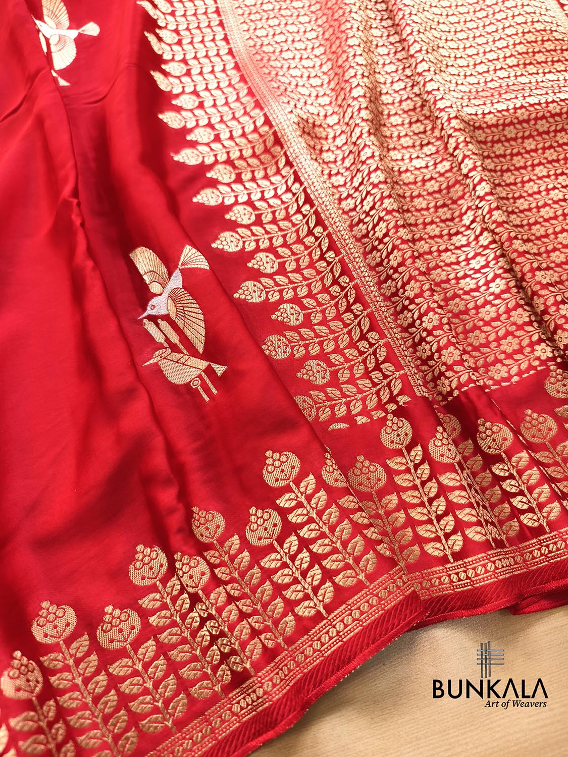 Bridal Red Birds Motif Banarasi Mashru Silk Saree