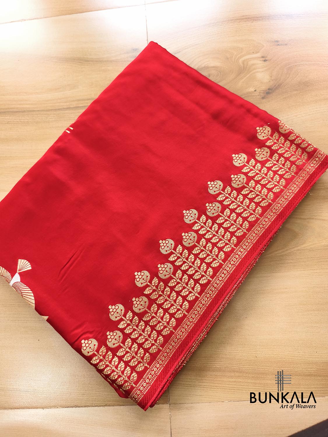 Bridal Red Birds Motif Banarasi Mashru Silk Saree