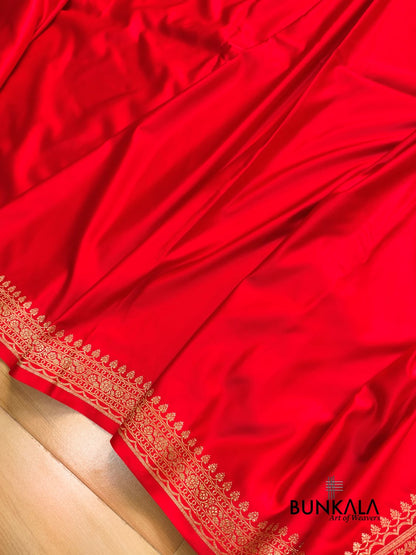 Bridal Red Plain Banarasi Mashru Soft Silk Saree with Paisley Pallu 