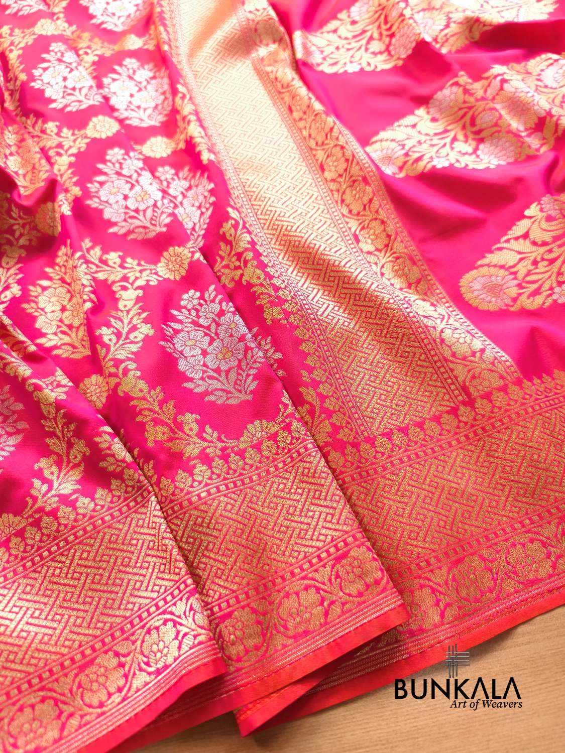 Bright Pink Sona Rupa Floral Jaal Banarasi Silk Saree 