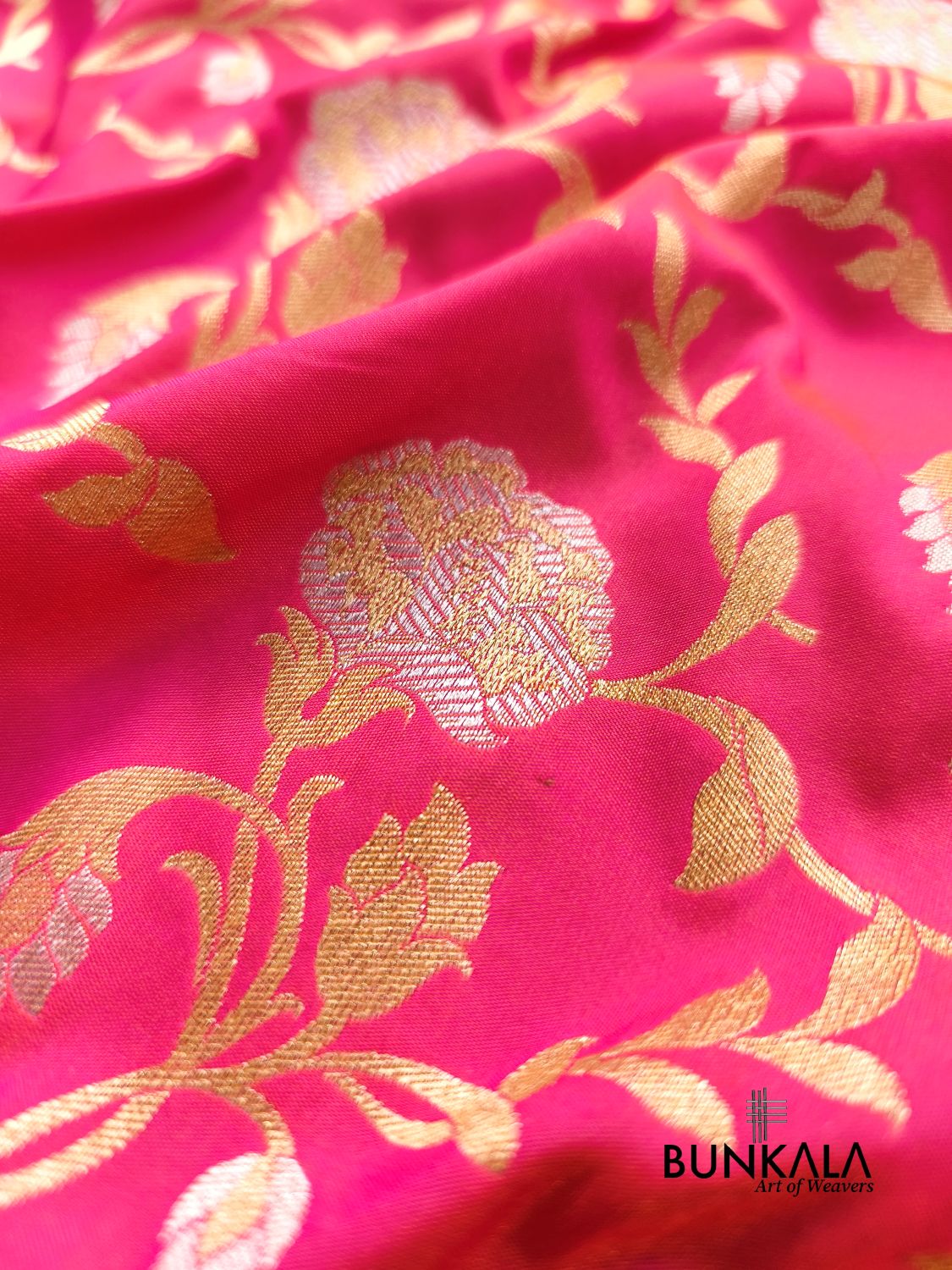 Bright Pink Sona Rupa Floral Jaal Banarasi Silk Saree 