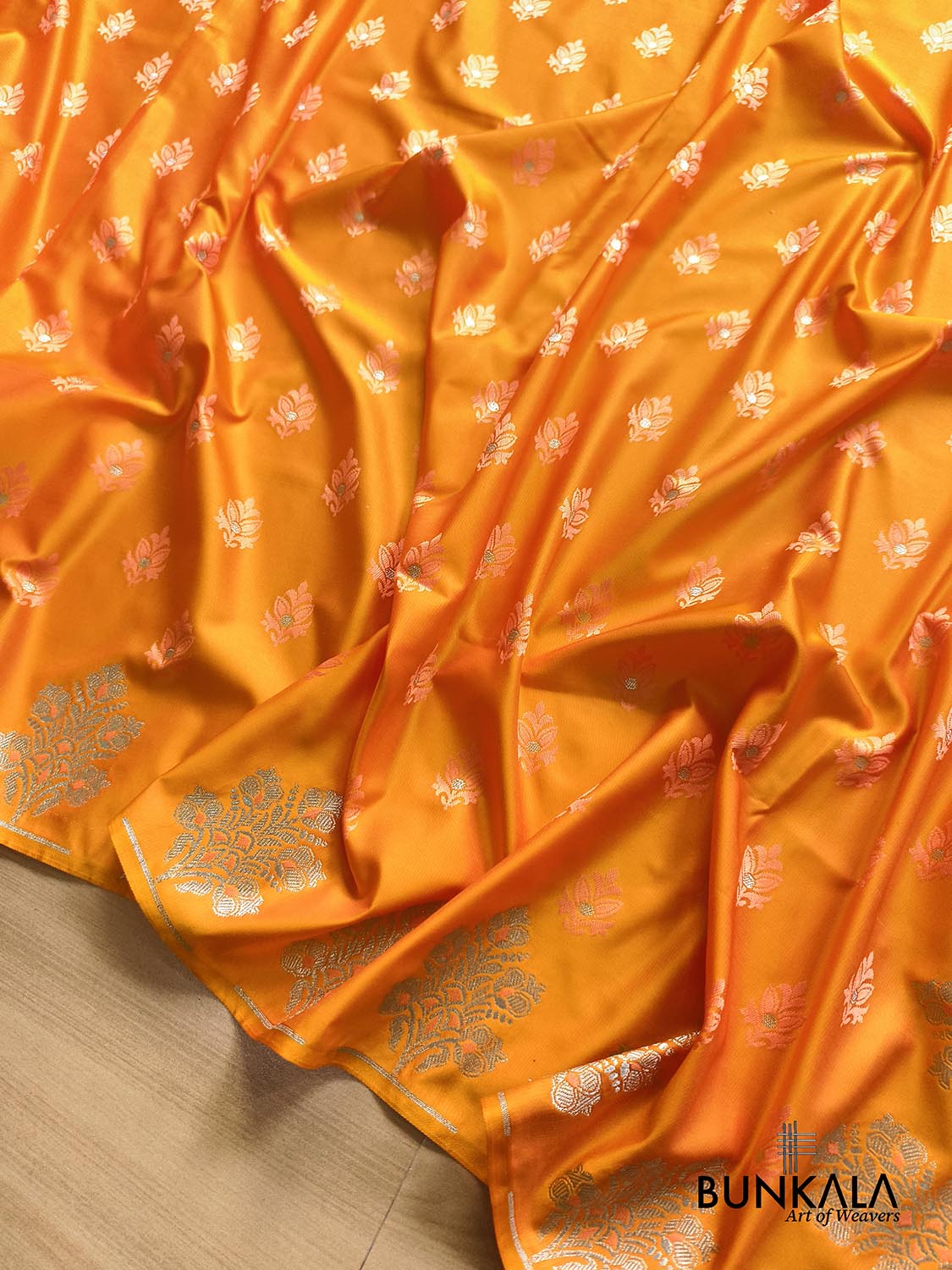 Burnt Orange Buti Jamewar Weaved Banarasi Mashru Silk Saree