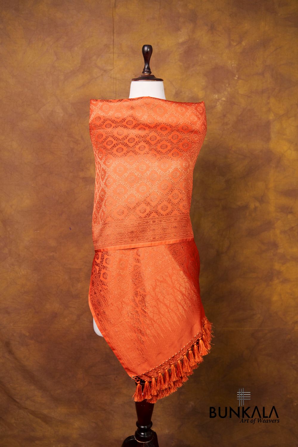 Burnt Orange Daimond Jaal Brocade Resham Weaved Banarasi Mashru Silk Dupatta