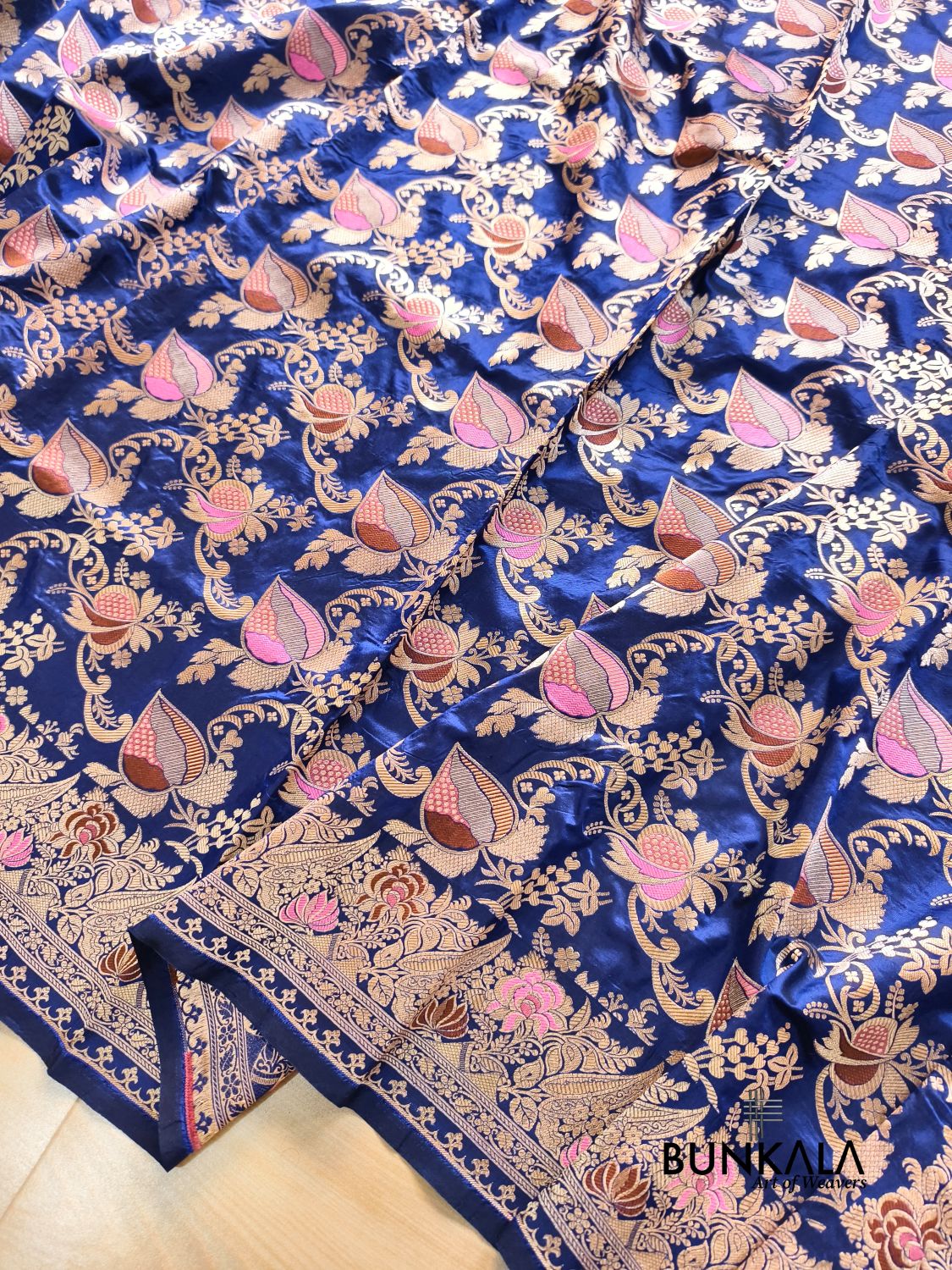 Deep Blue Vintage Handloom Banarasi Pure Katan Silk Saree