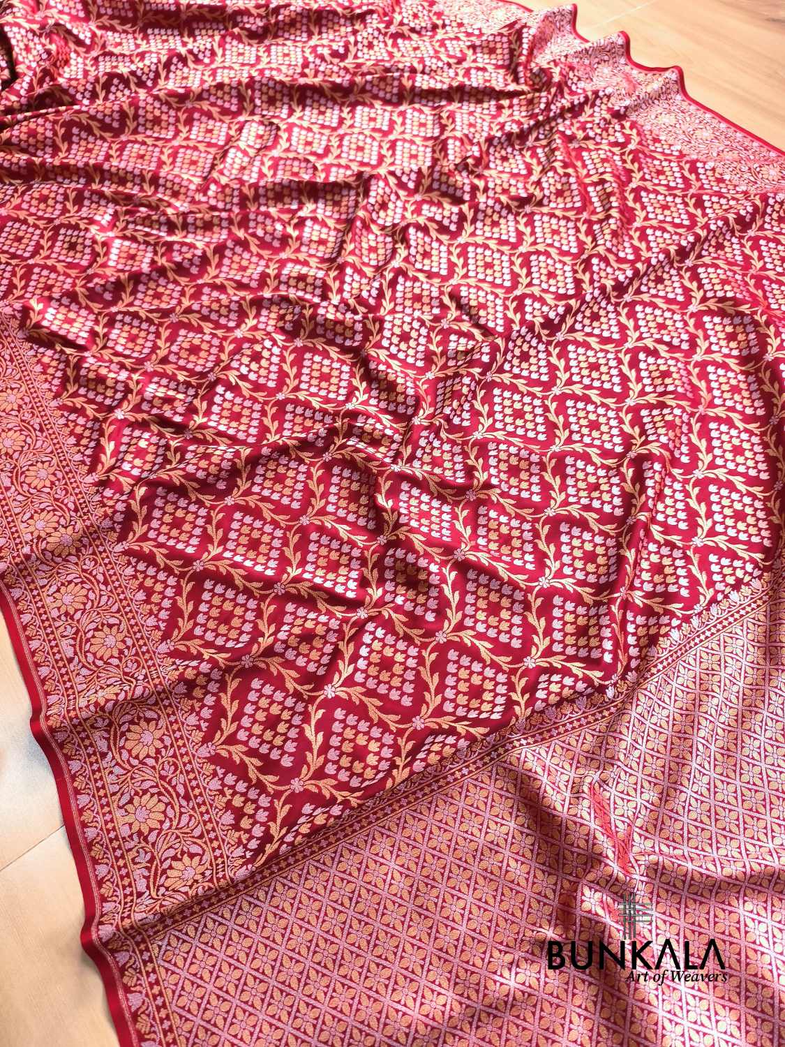 Deep Maroon Sona Rupa Floral Jaal Banarasi Silk Saree 