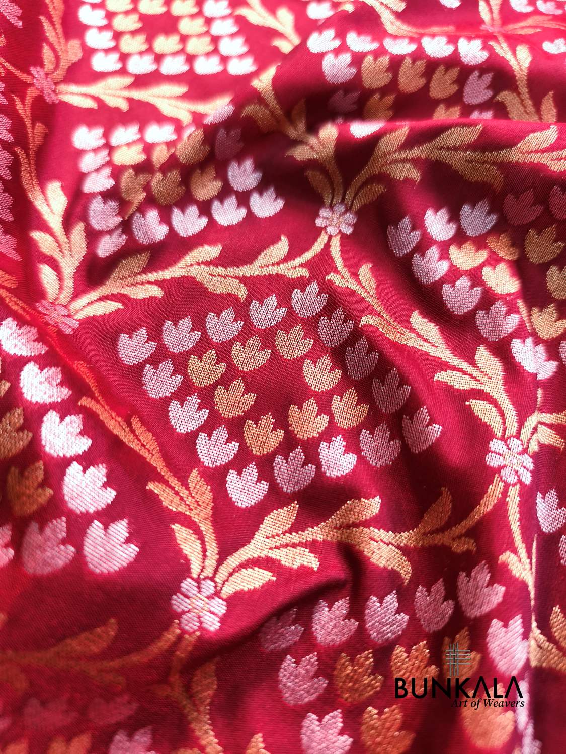 Deep Maroon Sona Rupa Floral Jaal Banarasi Silk Saree 