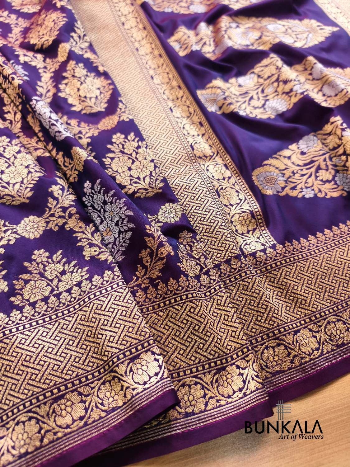 Deep Purple Sona Rupa Floral Jaal Banarasi Silk Saree 