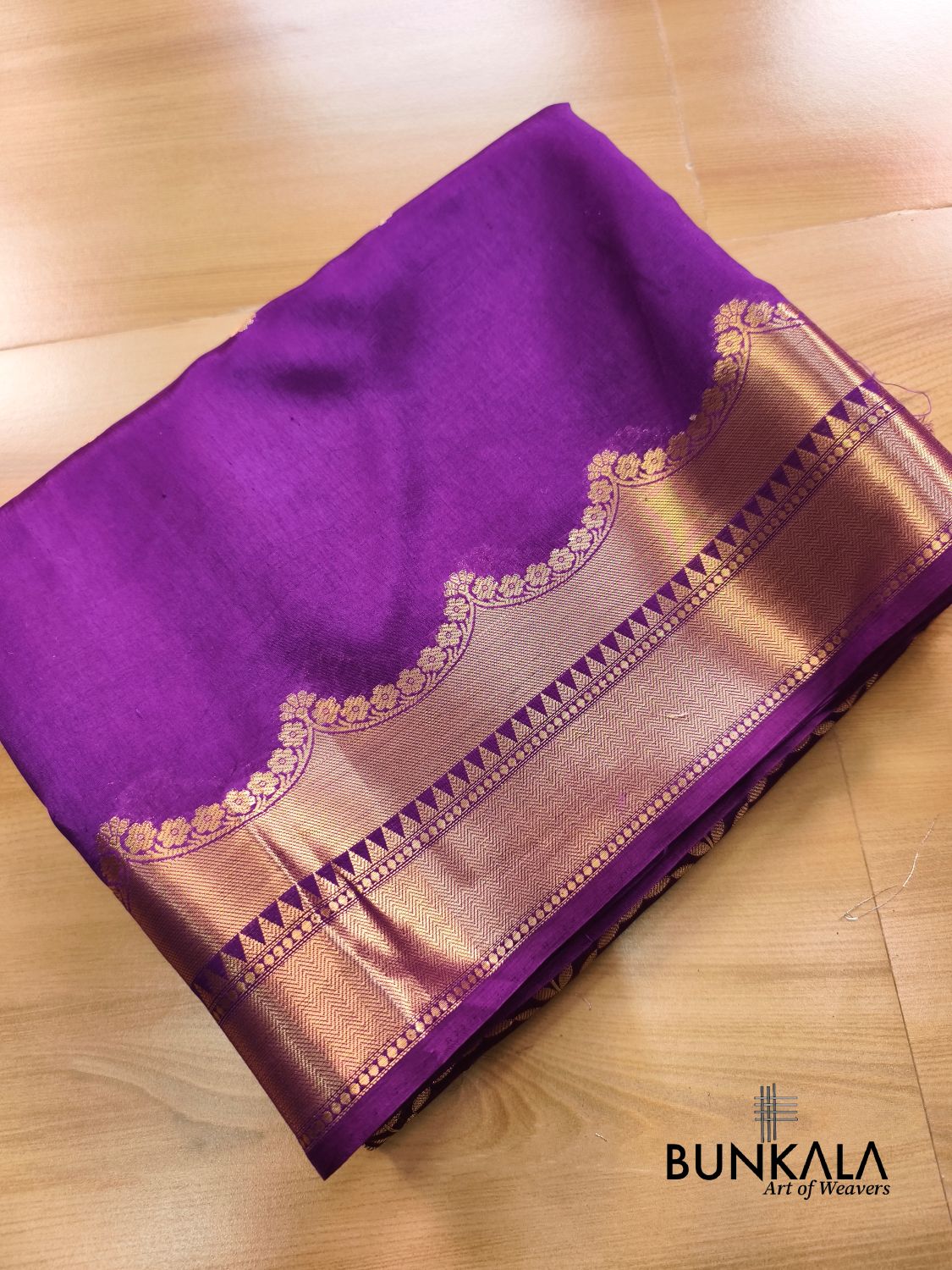 Deep Purple Sona Rupa Geometric Design Pure Banarasi Mango Silk Saree
