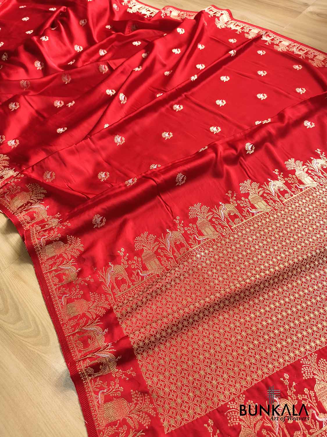 Deep Red Peacock Motif Weaved Banarasi Mashru Silk Saree
