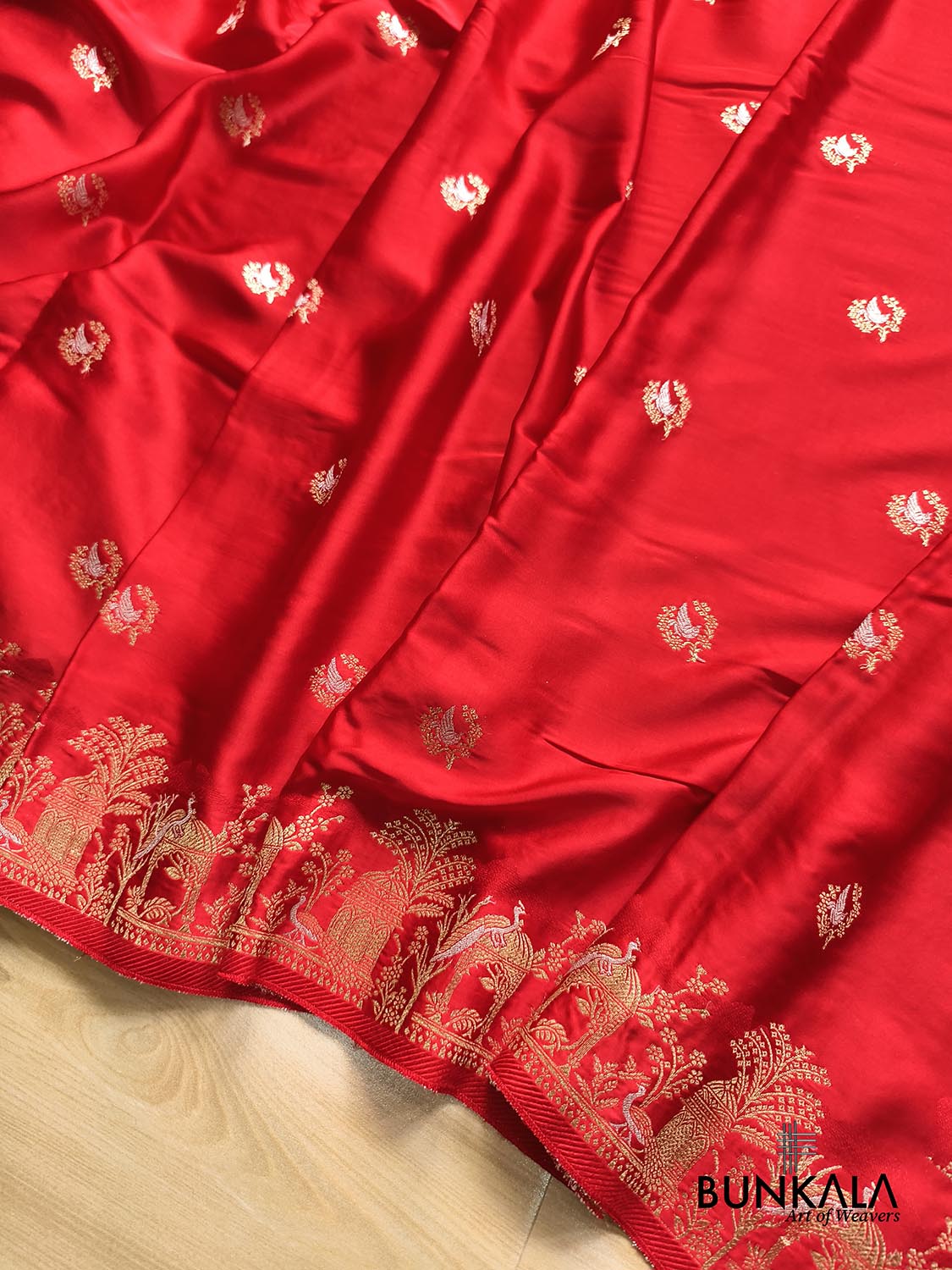 Deep Red Peacock Motif Weaved Banarasi Mashru Silk Saree
