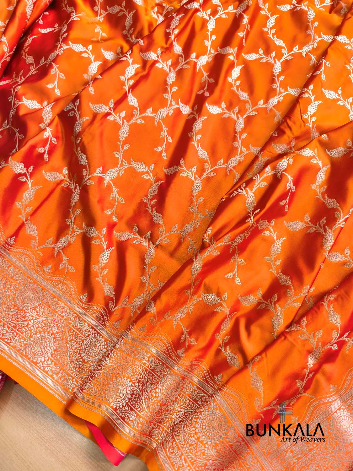 Dual Shade Orange Floral Jaal Banarasi Mashru Silk Saree