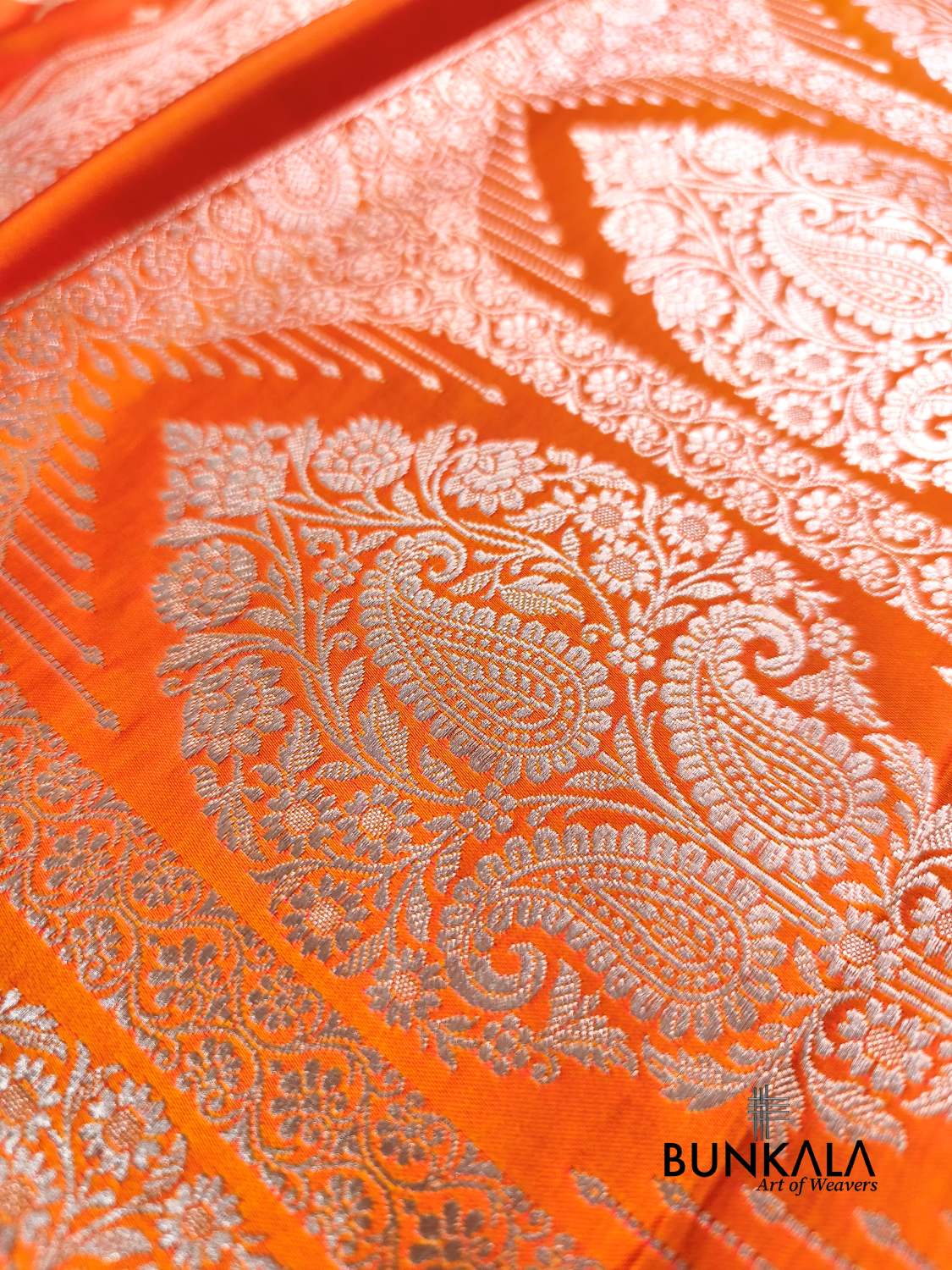Dual Shade Orange Floral Jaal Banarasi Mashru Silk Saree
