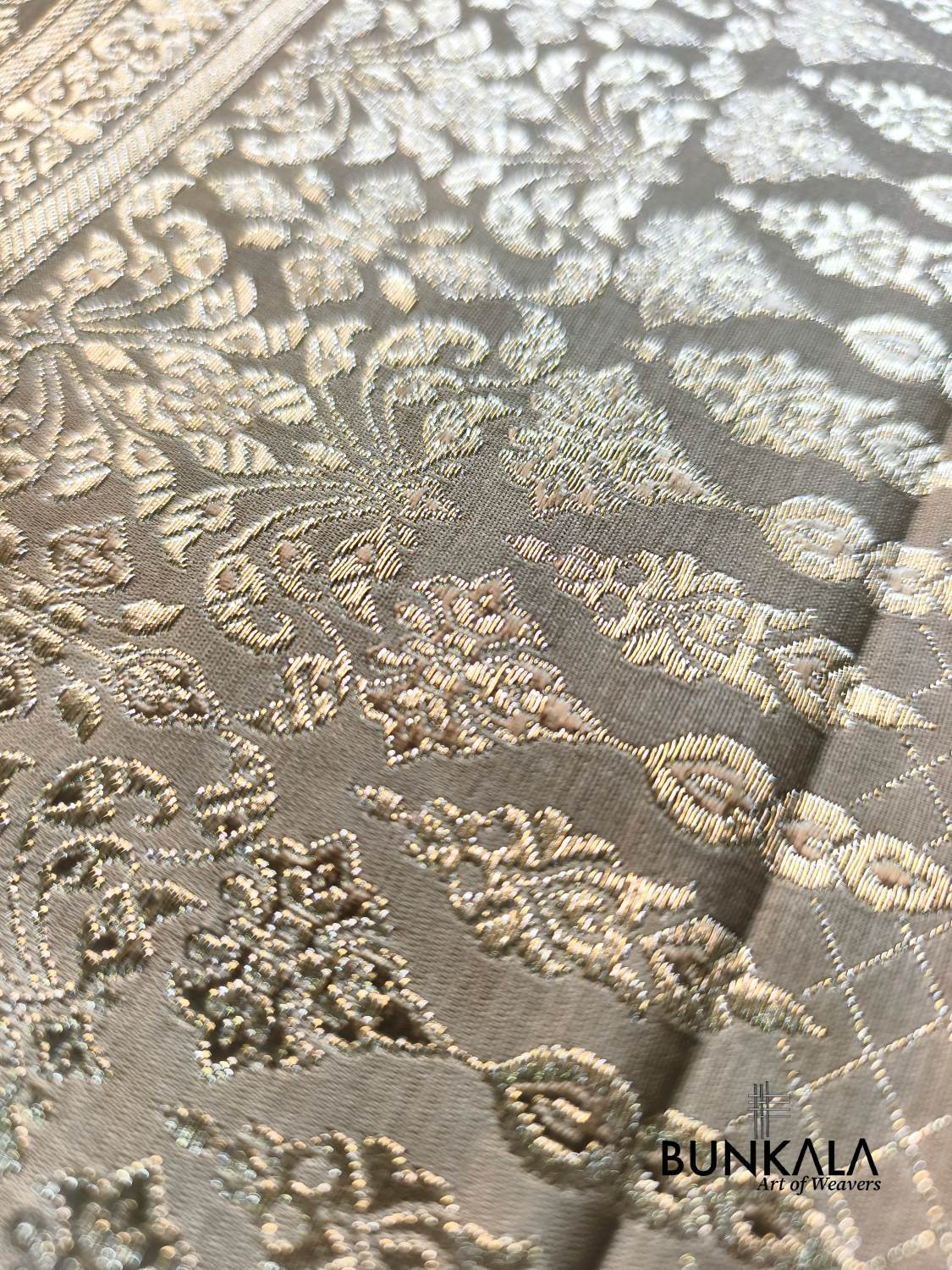 Dusty Grey Brocade Weaved Banarasi Mashru Silk Saree