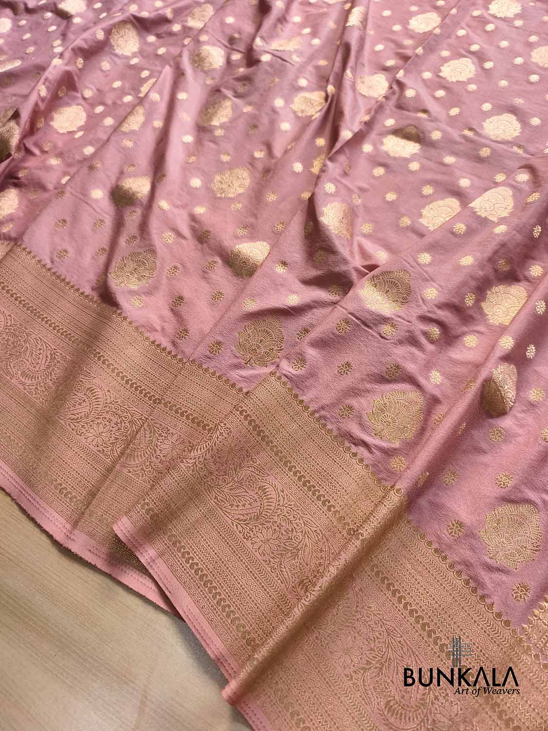 Dusty Pink Sona Zari Buta Banarasi Georgette Saree