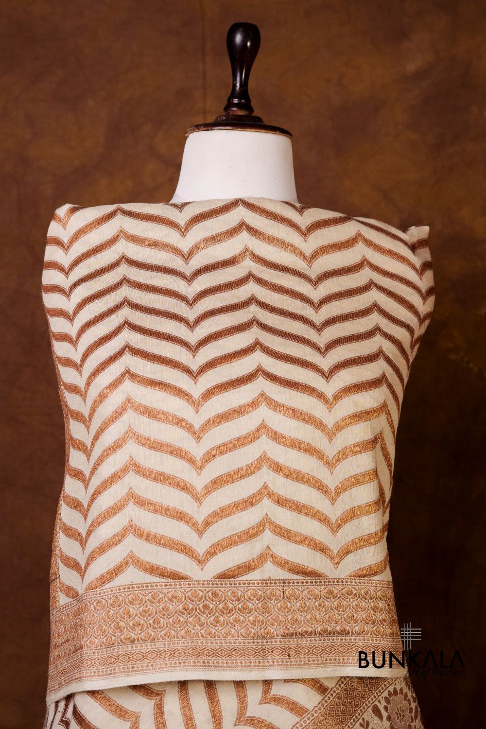 Dyeable Geometric Antique Zari Handloom Banarasi Pure Natural Moonga Silk Dupatta