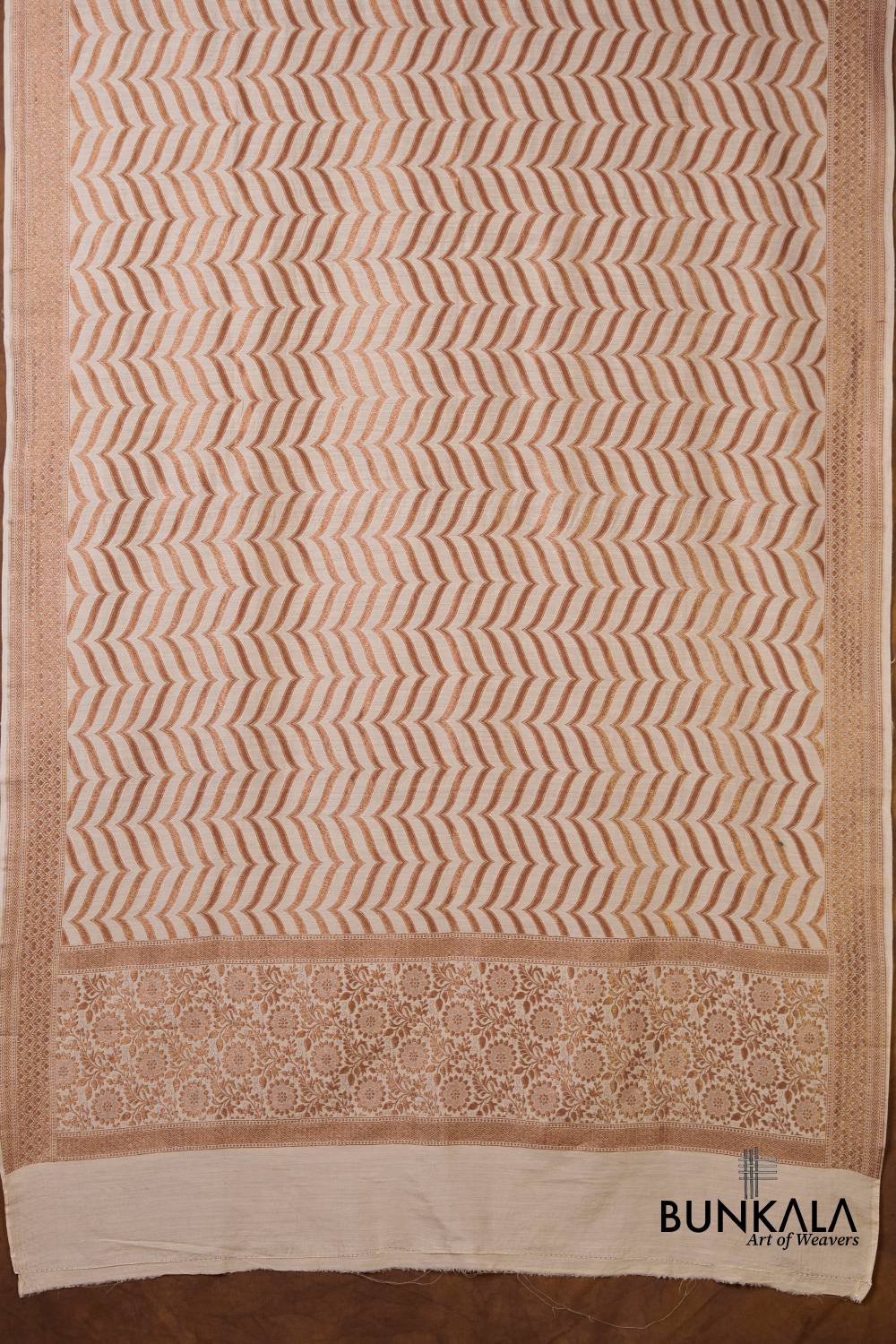 Dyeable Geometric Antique Zari Handloom Banarasi Pure Natural Moonga Silk Dupatta