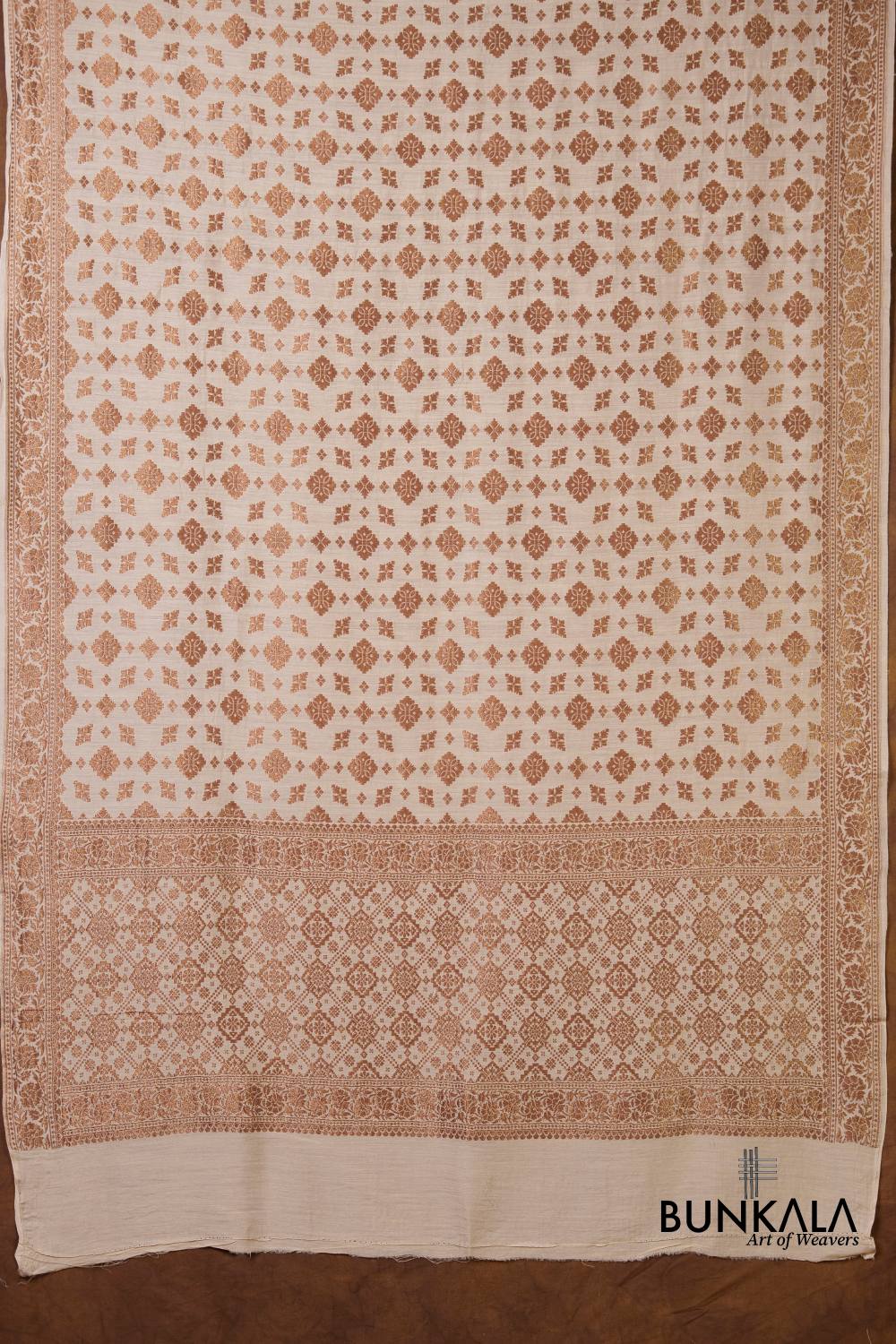 Dyeable Geometric Antique Zari Handloom Banarasi Pure Natural Moonga Silk Dupatta