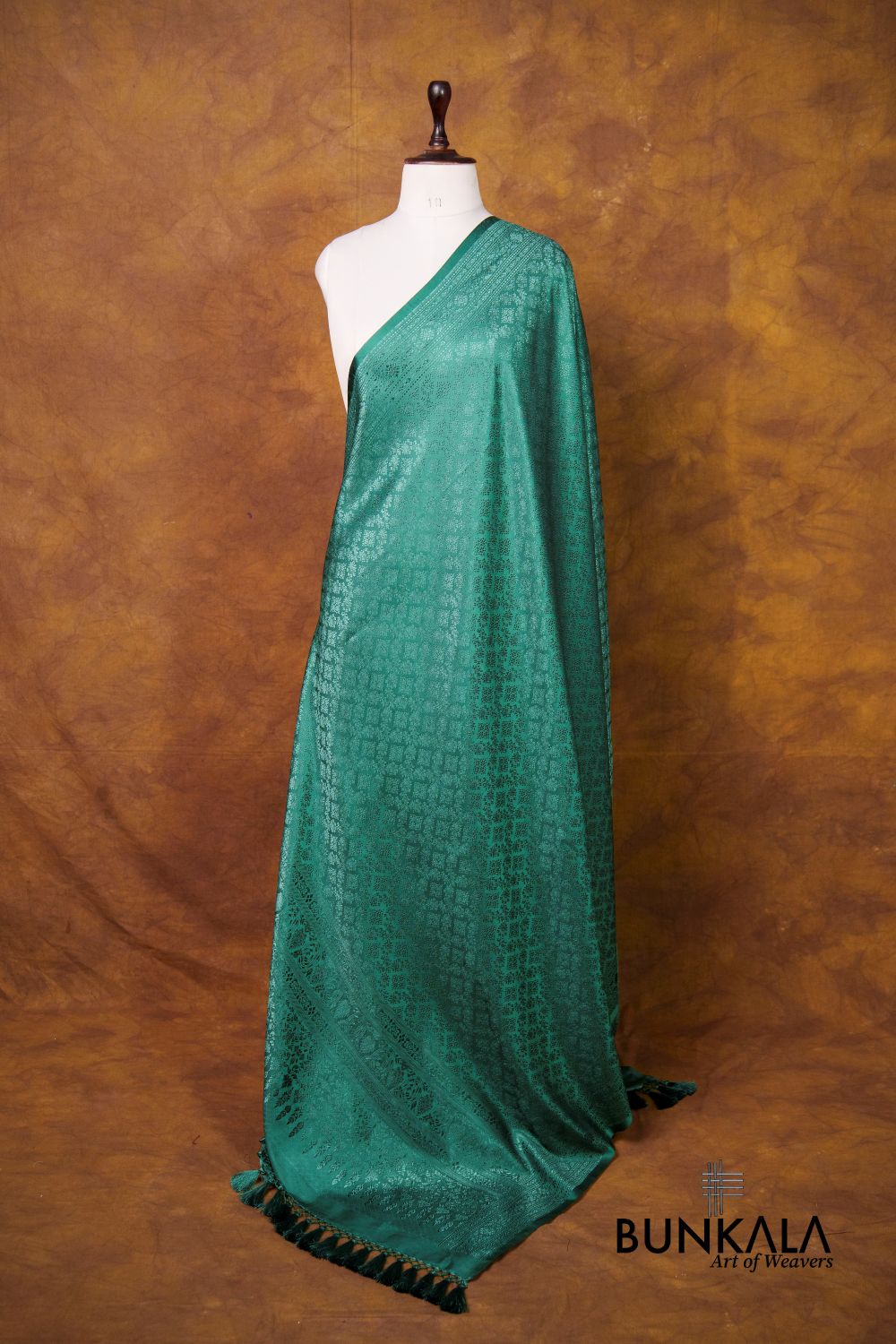 Emerald Green Daimond Jaal Brocade Resham Weaved Banarasi Mashru Silk Dupatta 