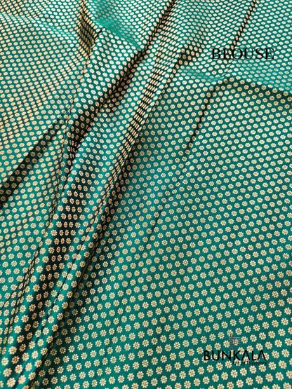 Emerald Green Plain Banarasi Mashru Soft Silk Saree with Paisley Pallu