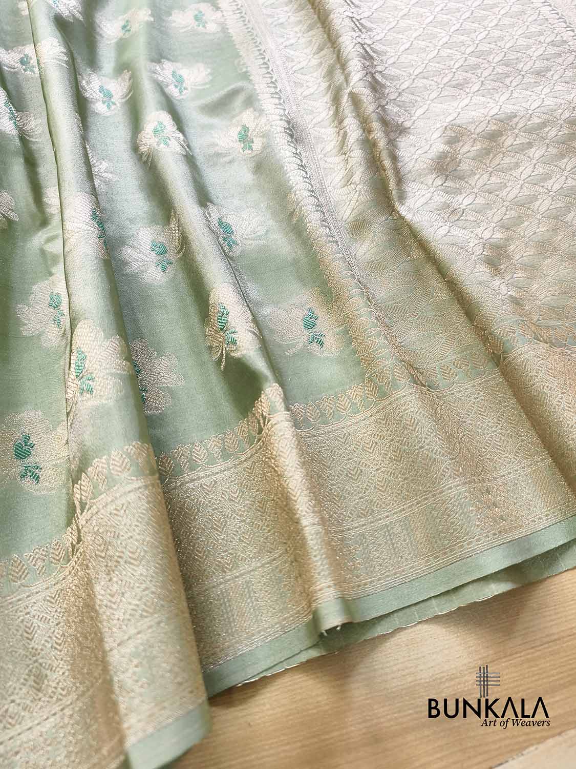 English Green Meena Buta Banarasi Mashru Silk Saree