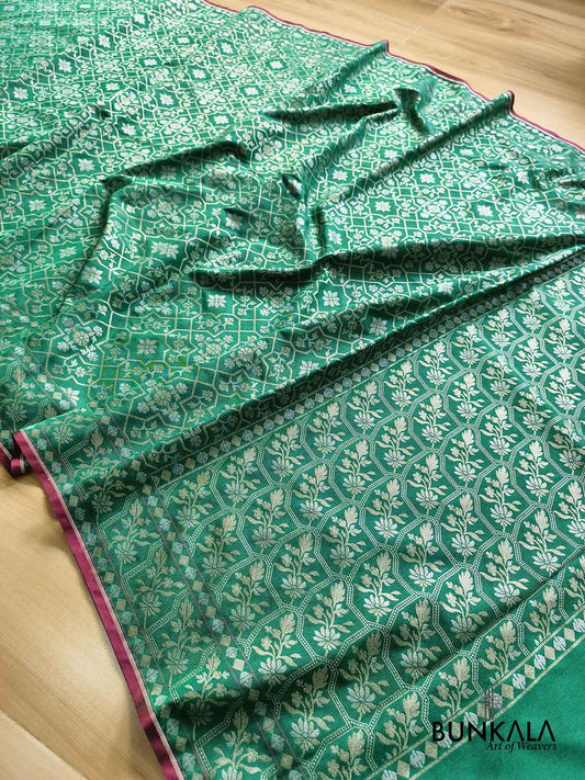Green Ektara Banarasi Jamdani Weaved Silk Saree