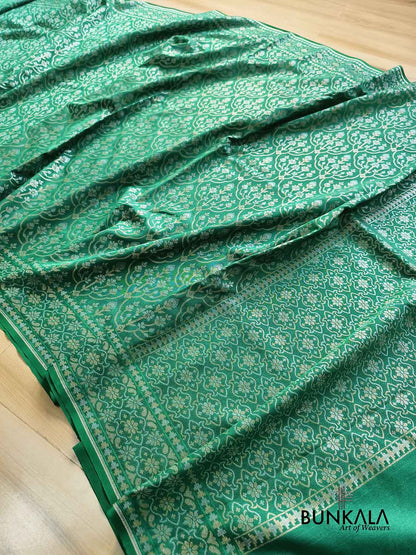 Green Ektara Banarasi Jamdani Weaved Silk Saree
