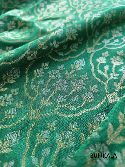 Green Ektara Banarasi Jamdani Weaved Silk Saree