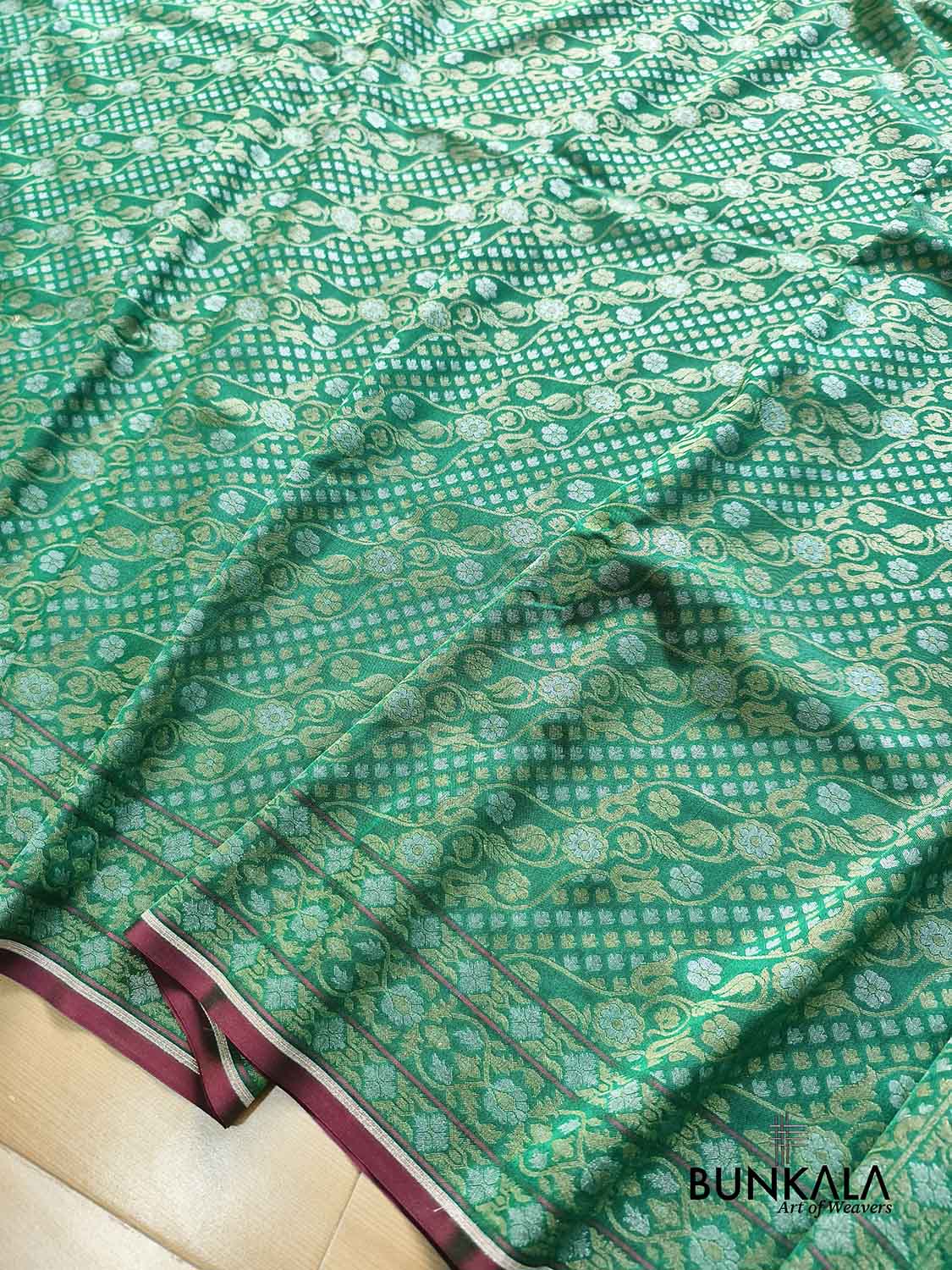 Green Ektara Banarasi Jamdani Weaved Silk Saree