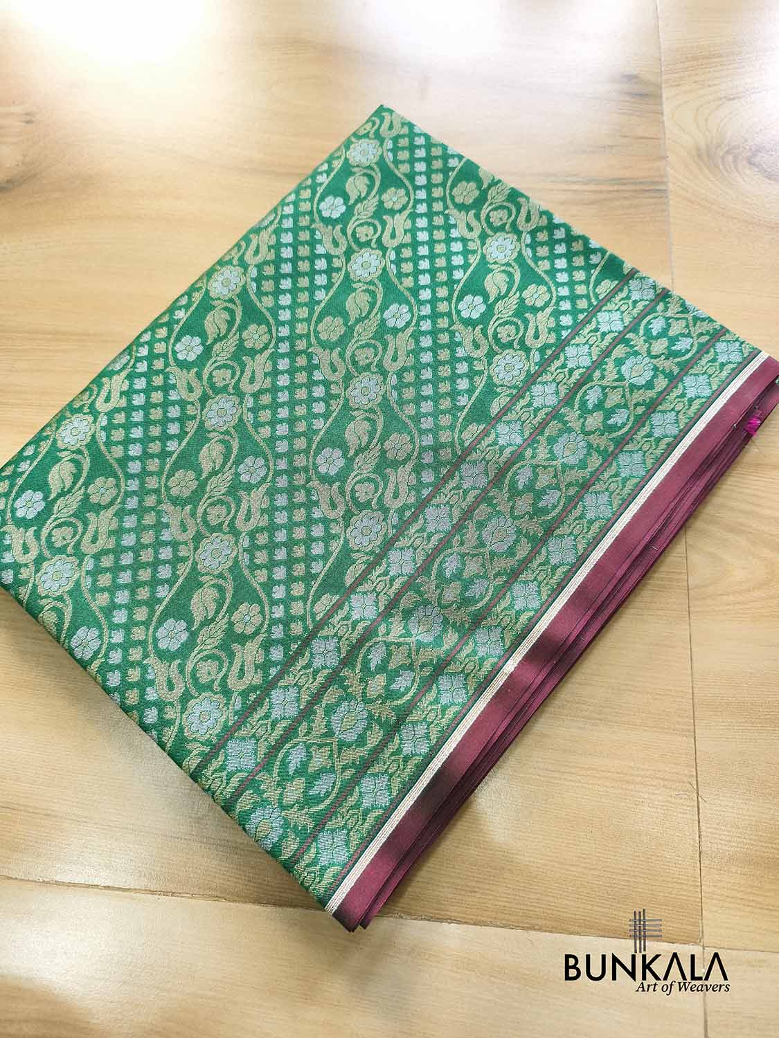 Green Ektara Banarasi Jamdani Weaved Silk Saree