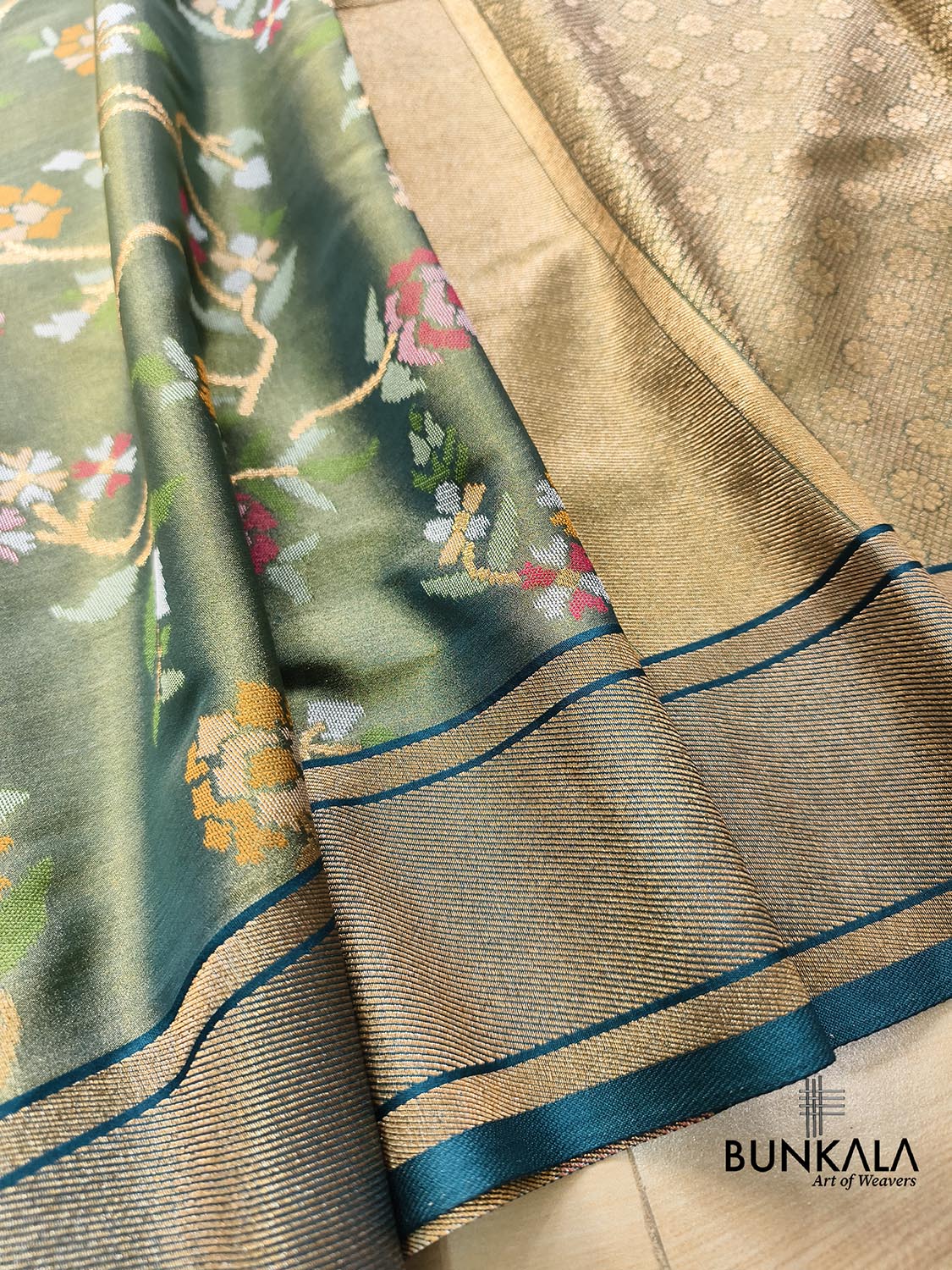 Green Jamdani Banarasi Floral Jaal Meenakari Weaved Tissue Saree