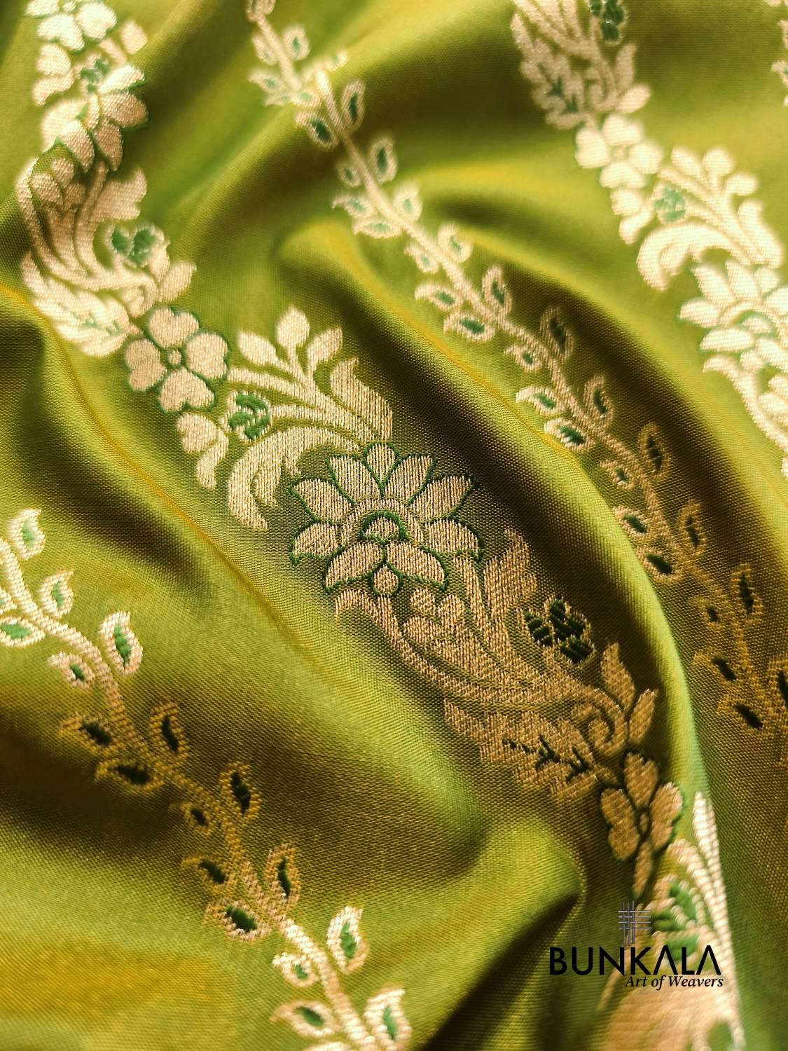 Green Leheriya Meena Banarasi Silk Saree