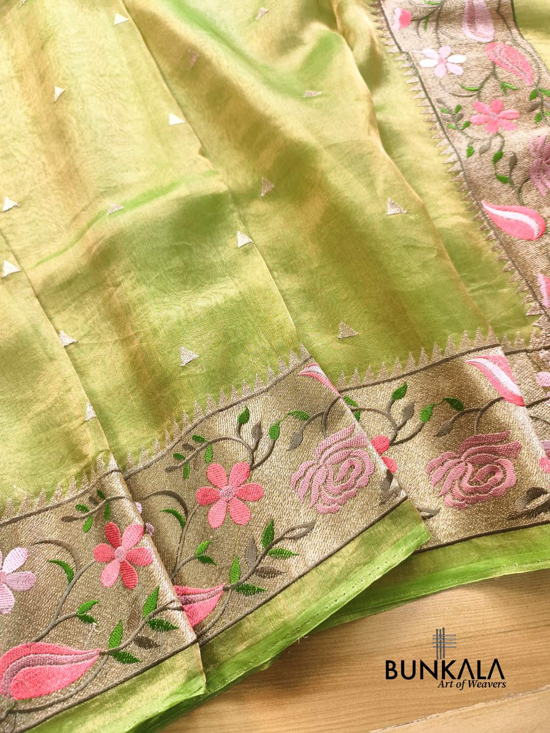 Green Multicolour Paithani Border Banarasi Embroidery Tissue Silk Saree