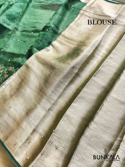 Green Pure Tissue Hand Embroidered Work Banarasi Saree