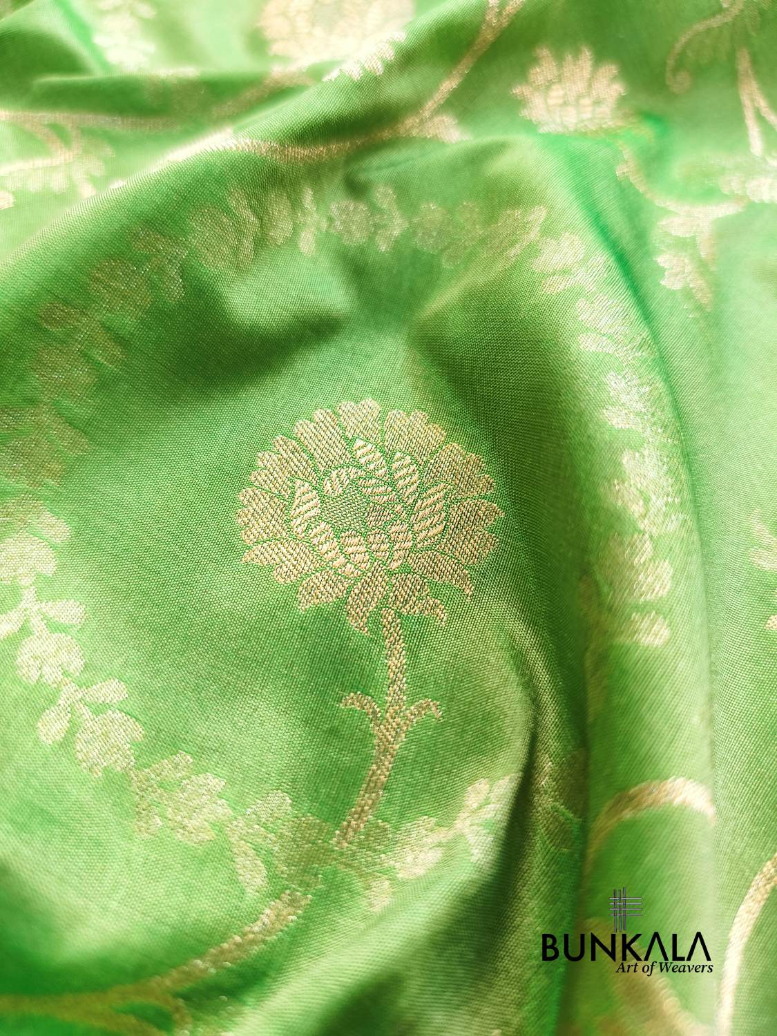 Green Sona Rupa Floral Jaal Banarasi Silk Saree 