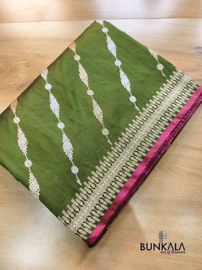 Green Sona Rupa Stripe Kadwa Handloom Banarasi Pure Katan Silk Saree