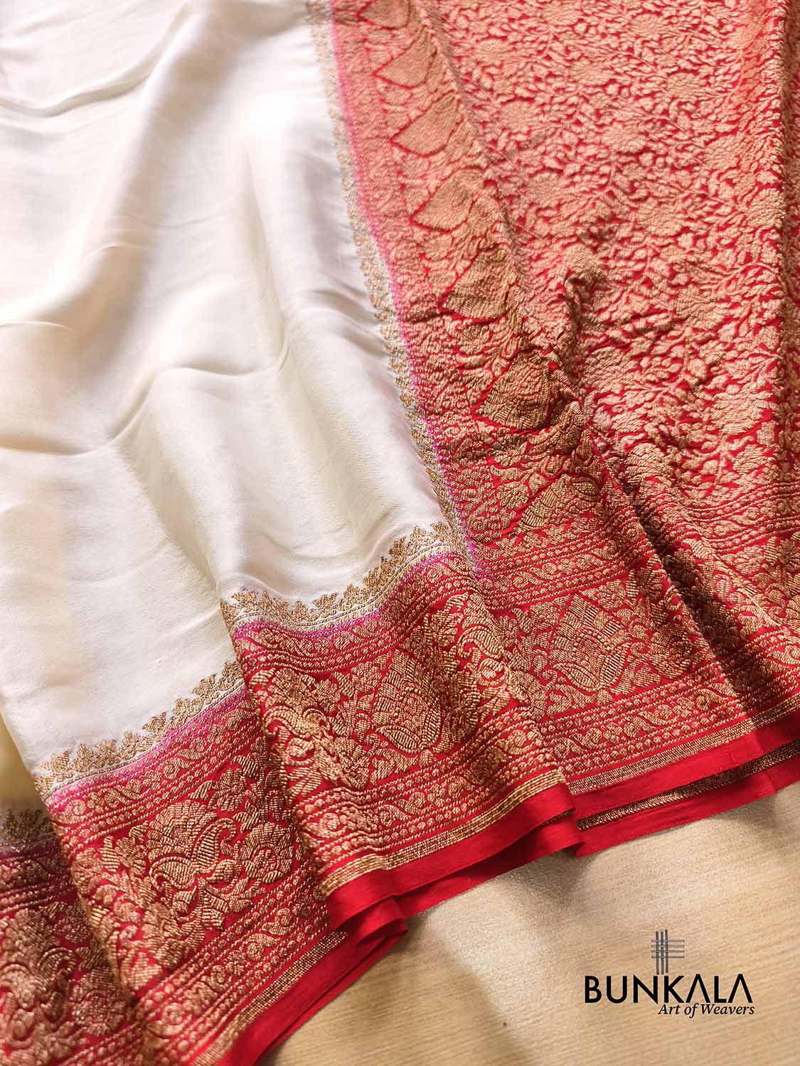 Ivory with Red Contrast Plain Banarasi Georgette Saree