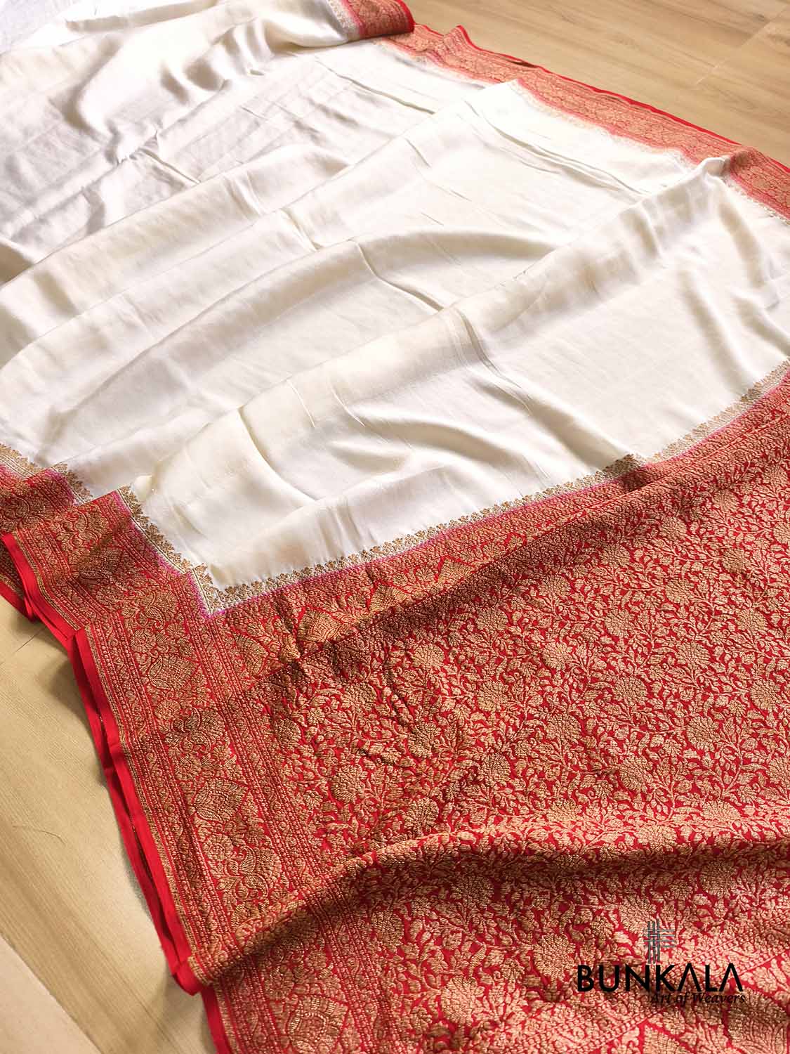 Ivory with Red Contrast Plain Banarasi Georgette Saree