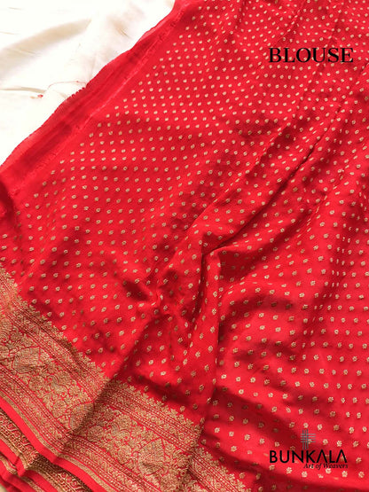 Ivory with Red Contrast Plain Banarasi Georgette Saree
