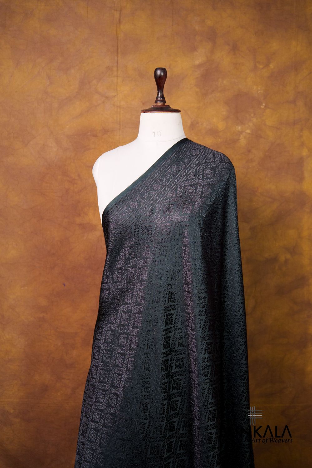 Jet Black Daimond Jaal Brocade Resham Weaved Banarasi Mashru Silk Dupatta 