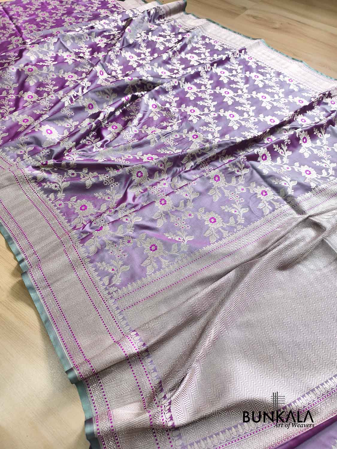 Lavender Meena Floral Jaal Weaved Banarasi Mashru Silk Saree