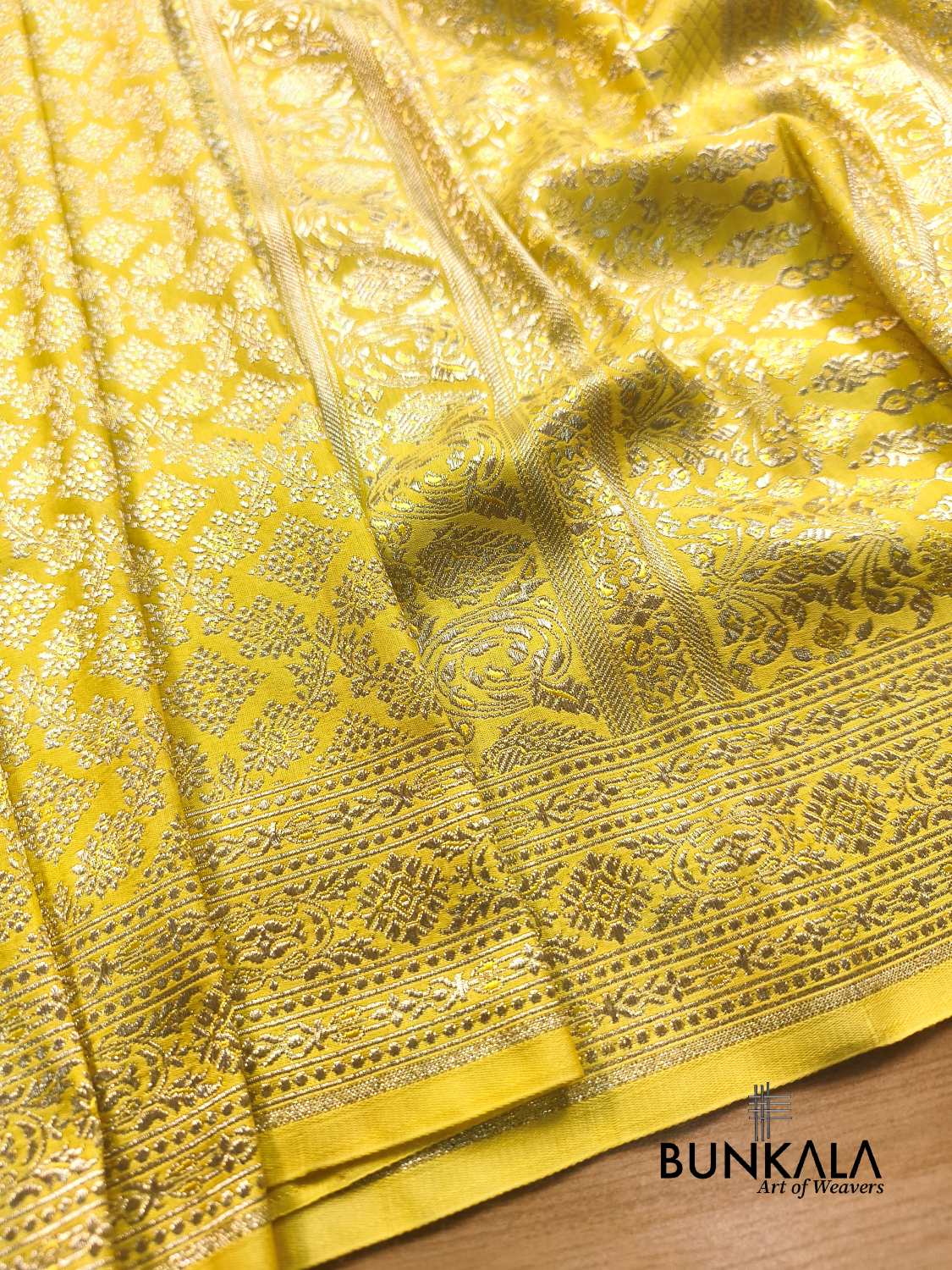 Lemon Yellow Brocade Weaved Banarasi Mashru Silk Saree 