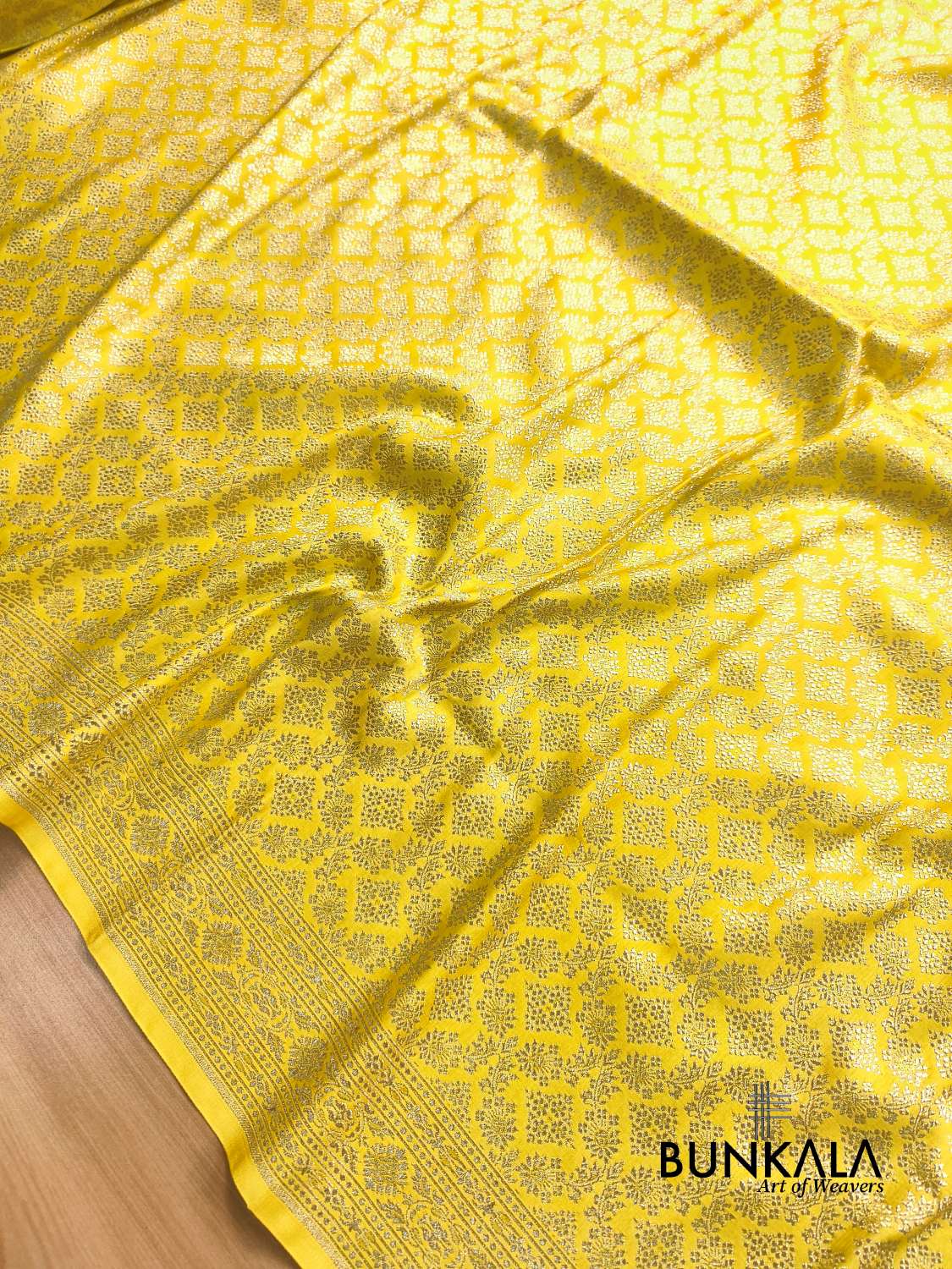 Lemon Yellow Brocade Weaved Banarasi Mashru Silk Saree 
