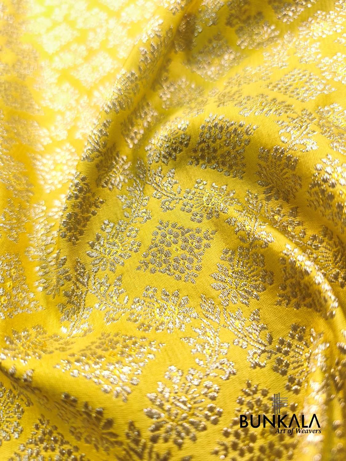 Lemon Yellow Brocade Weaved Banarasi Mashru Silk Saree 