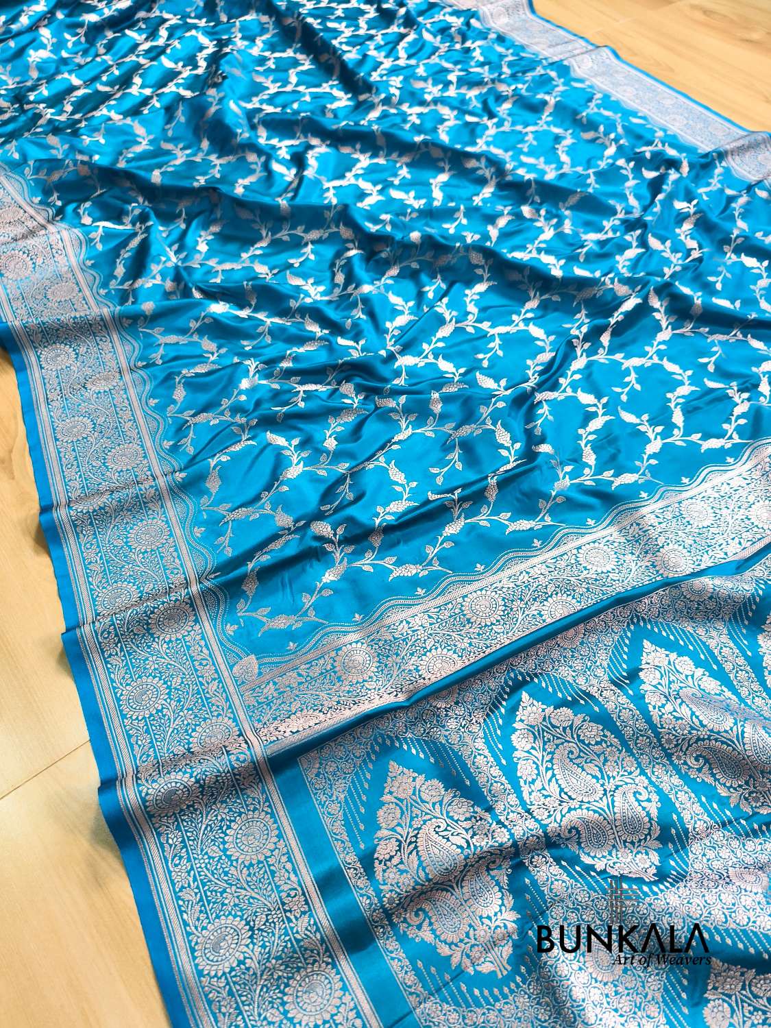 Light Blue Floral Jaal Banarasi Mashru Silk Saree 